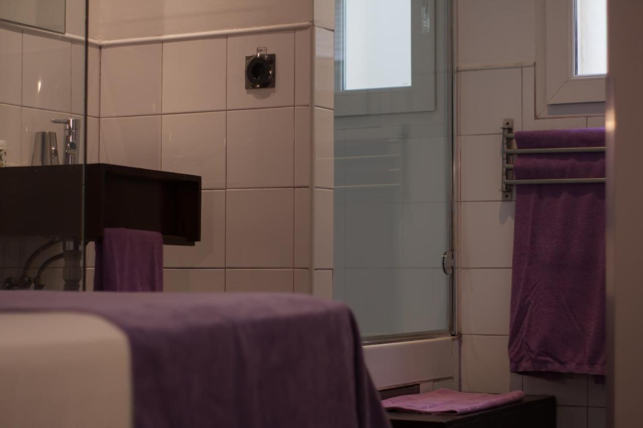 Hostal Santa Ana Colors マドリード エクステリア 写真